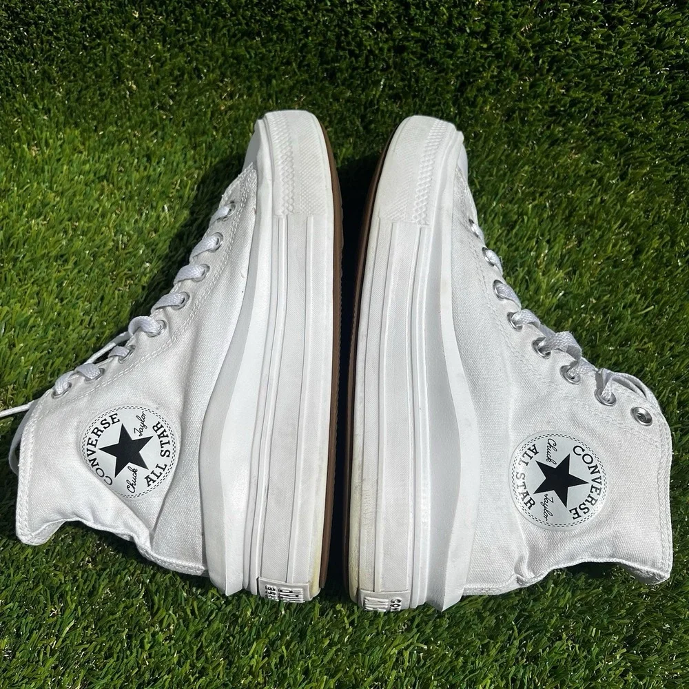 Converse Shoes Women Size 8 Chuck Taylor All Star Move White Athletic Sneakers
